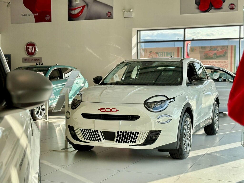 Fiat 500E 42Kwh La Prima Blue #4