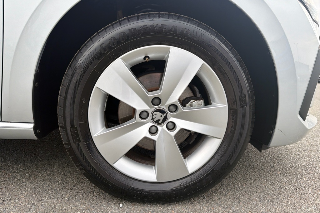 Skoda Scala 1.0 Tsi 116 Se Edition Dsg Silver #5
