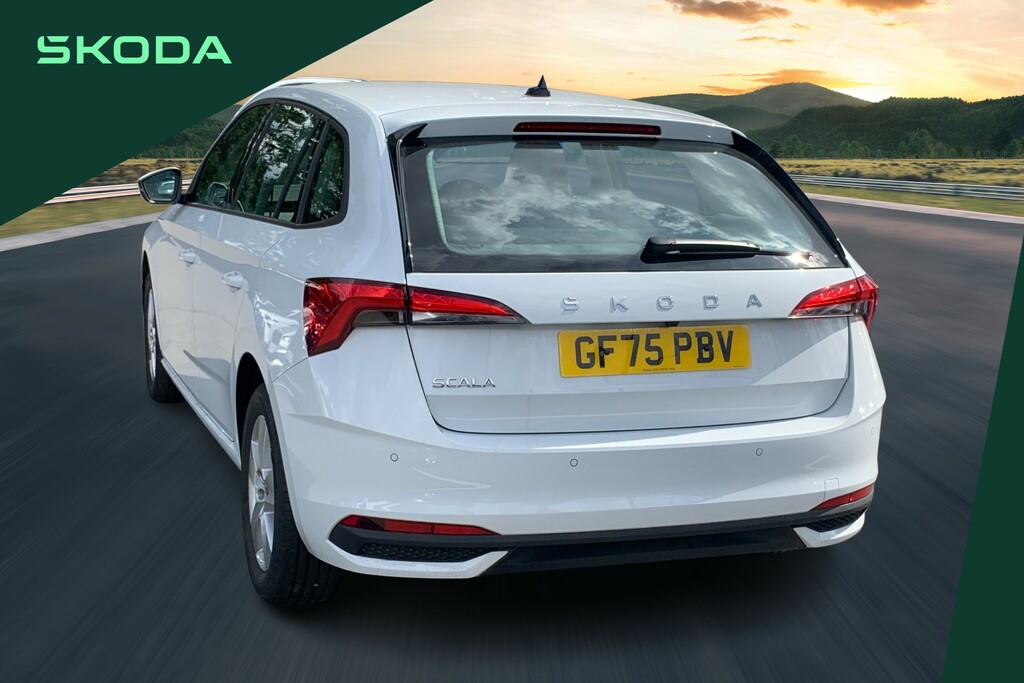Skoda Scala 1.0 Tsi 116 Se Edition Dsg White #3