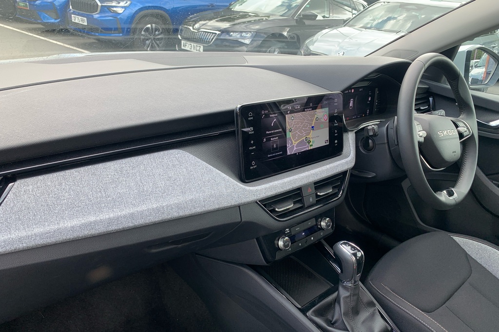 Skoda Scala 1.0 Tsi 116 Se Edition Dsg White #2