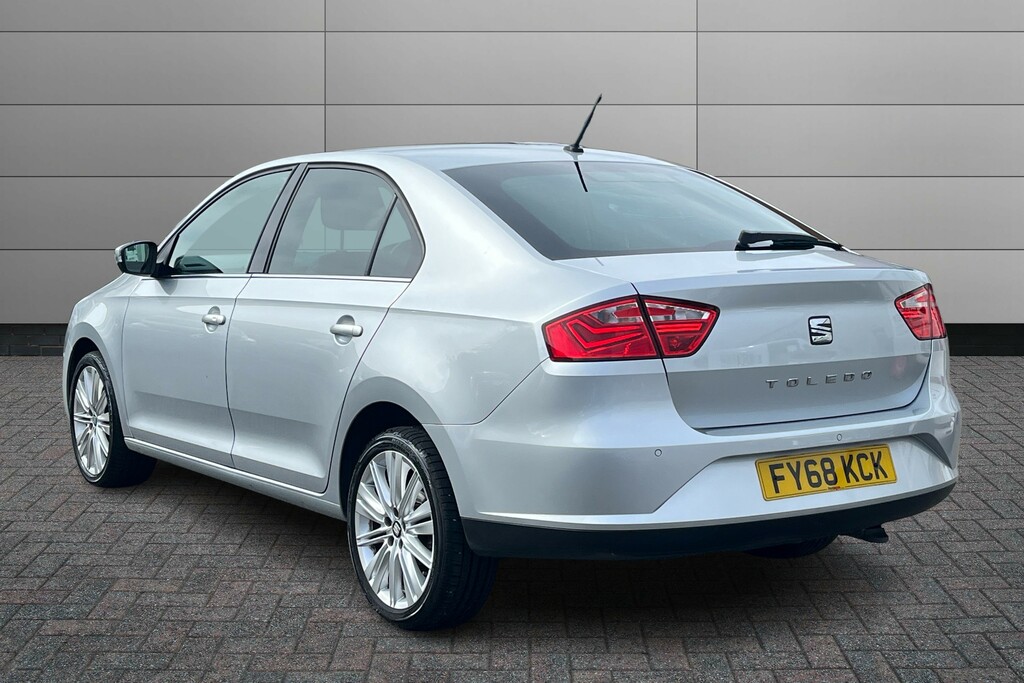Seat Toledo 1.0 Tsi 110 Xcellence Ez Silver #2