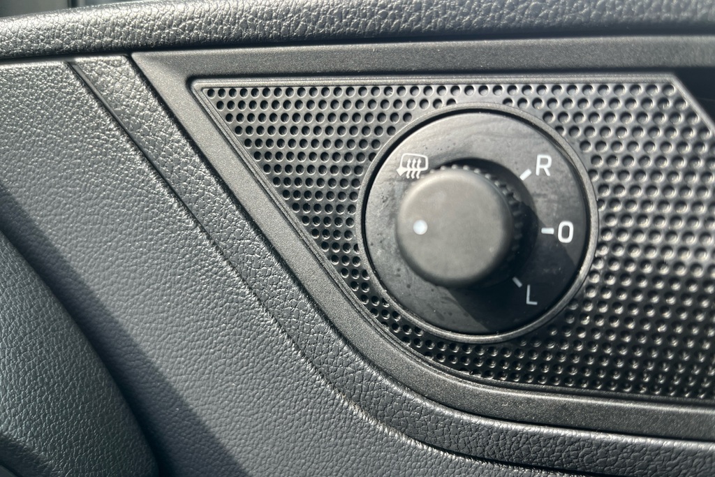 Seat Toledo  Black #16