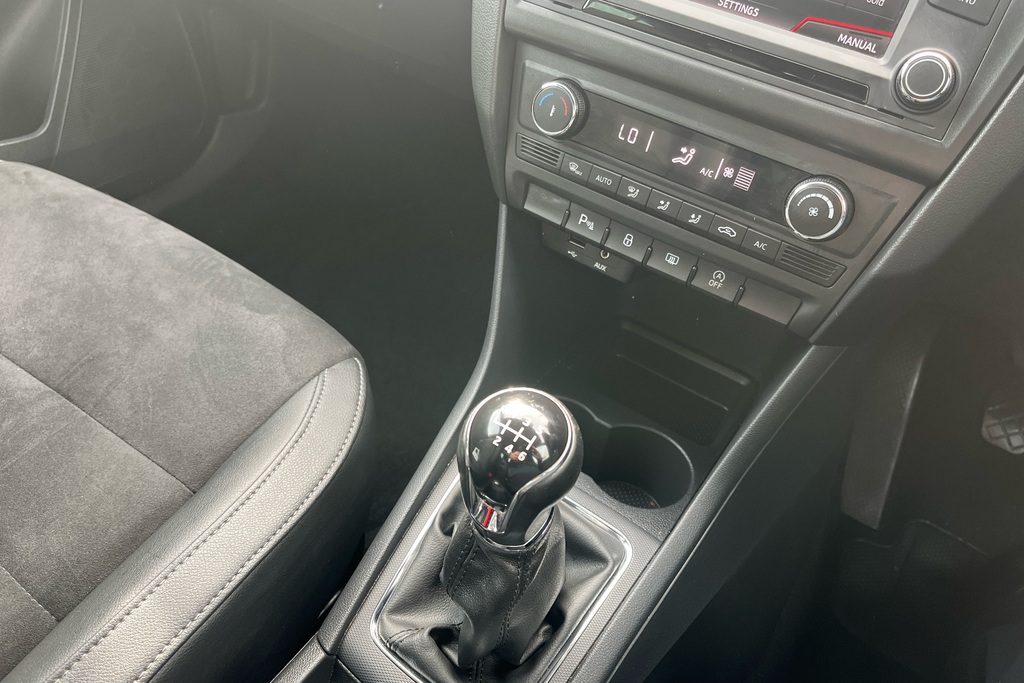 Seat Toledo  Black #14