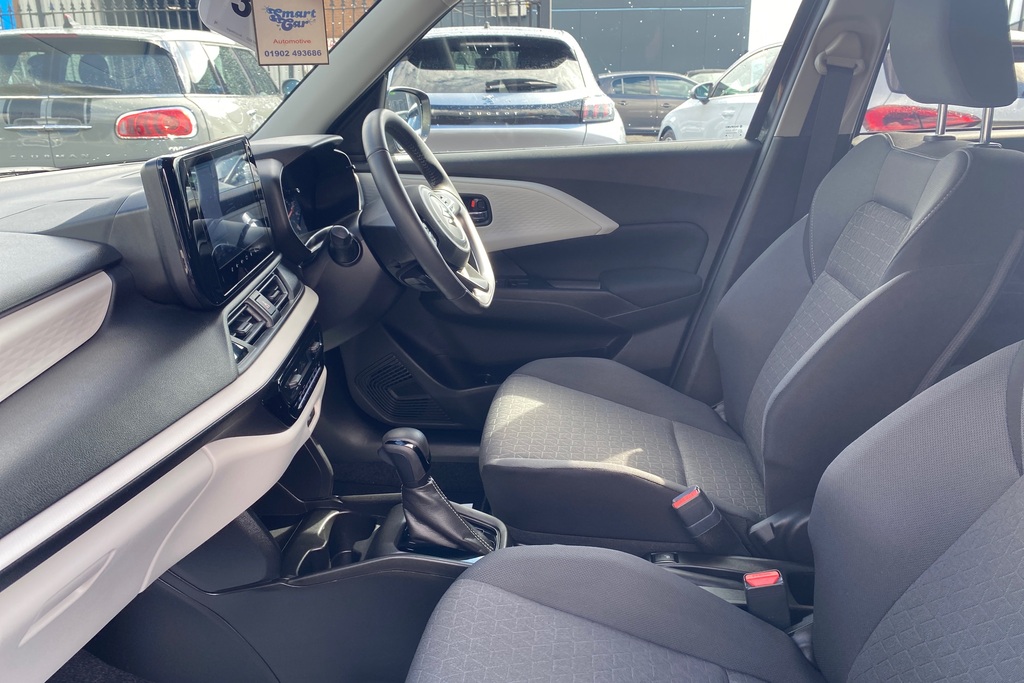 Suzuki Swift 1.2 Mild Hybrid Motion Cvt Black #6