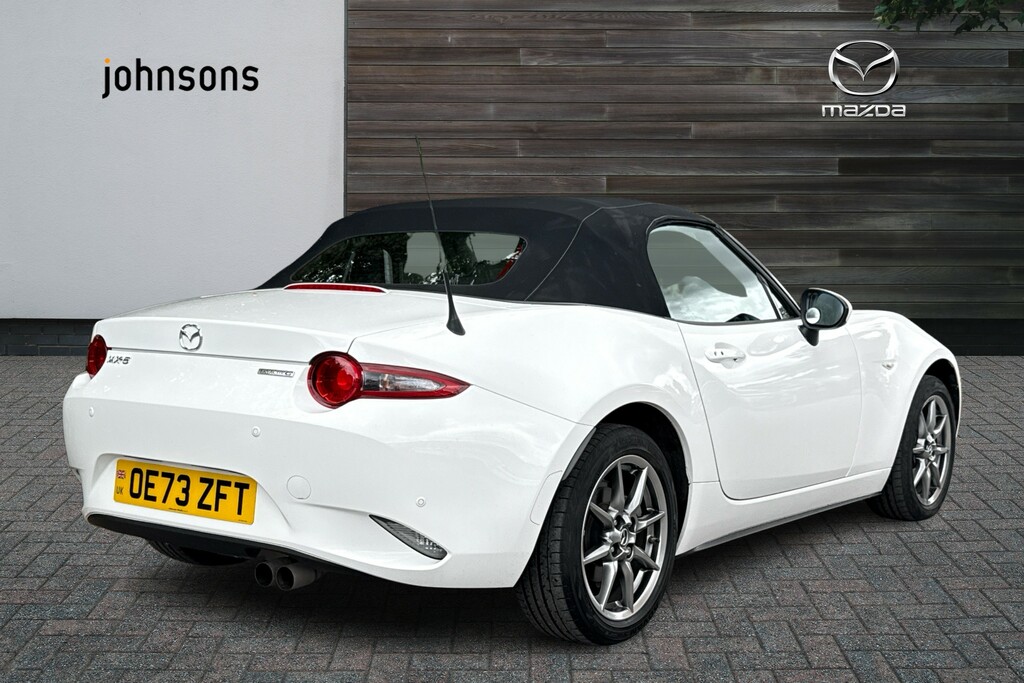 Mazda MX-5 1.5 132 Exclusive-line White #5