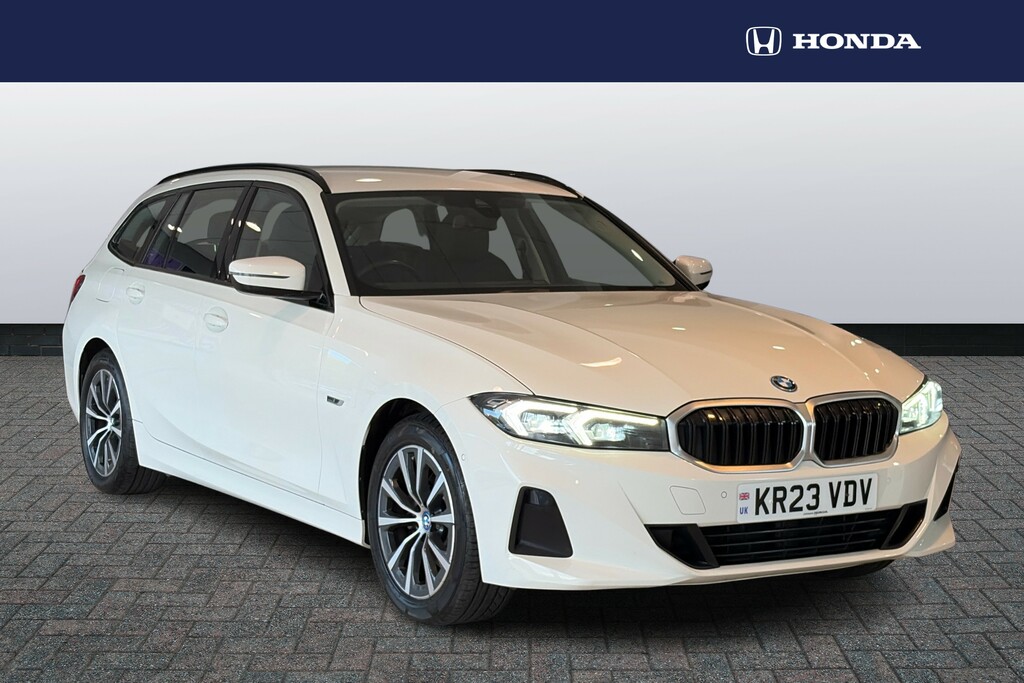 BMW 3 Series 330E Sport Step White