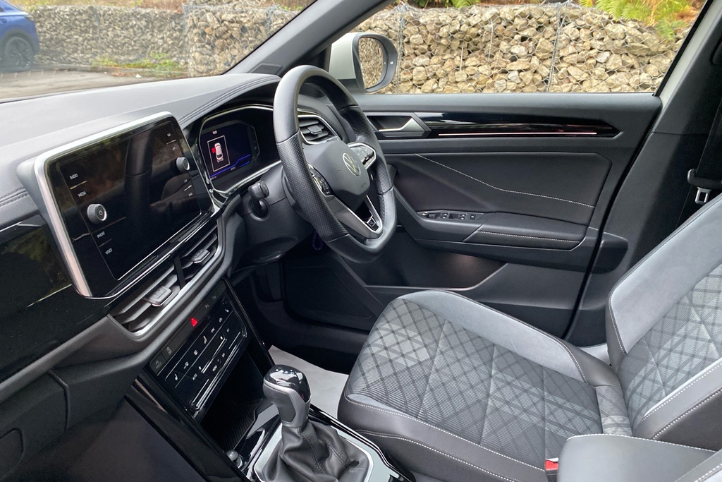 Volkswagen T-Roc 1.5 Tsi R-line Dsg BF72KZZ Grey #2