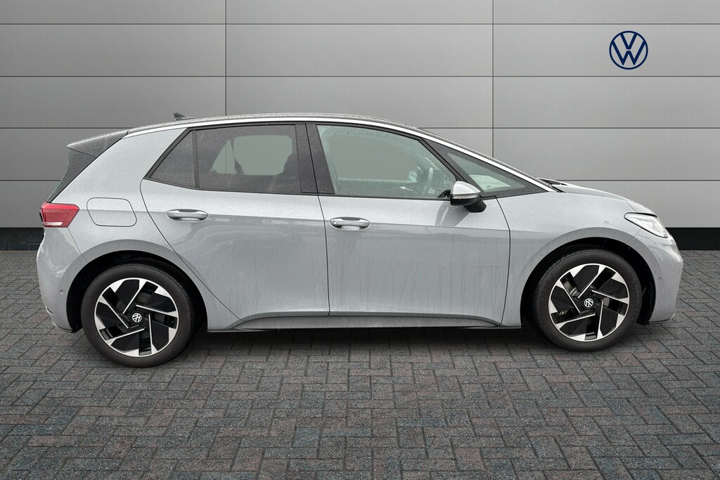 Volkswagen ID.3 150Kw Pro 59Kwh Black #4