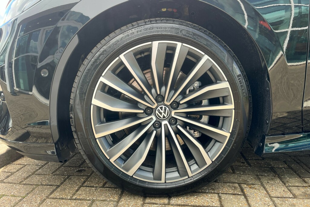 Volkswagen ID.7 210Kw Match Pro S Plus 86Kwh Black #5