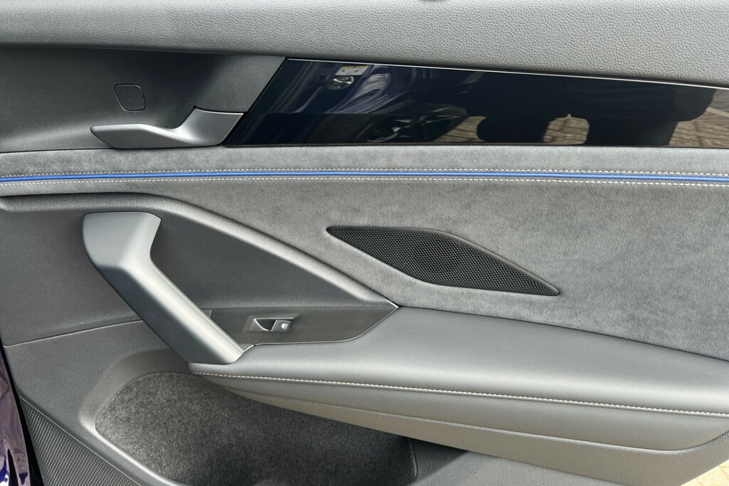 Volkswagen Tayron 1.5 Tsi Ehybrid 272 R-line Dsg6
