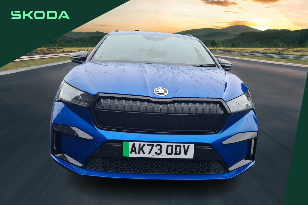 Skoda ENYAQ Coupe Iv Vrs Red #7