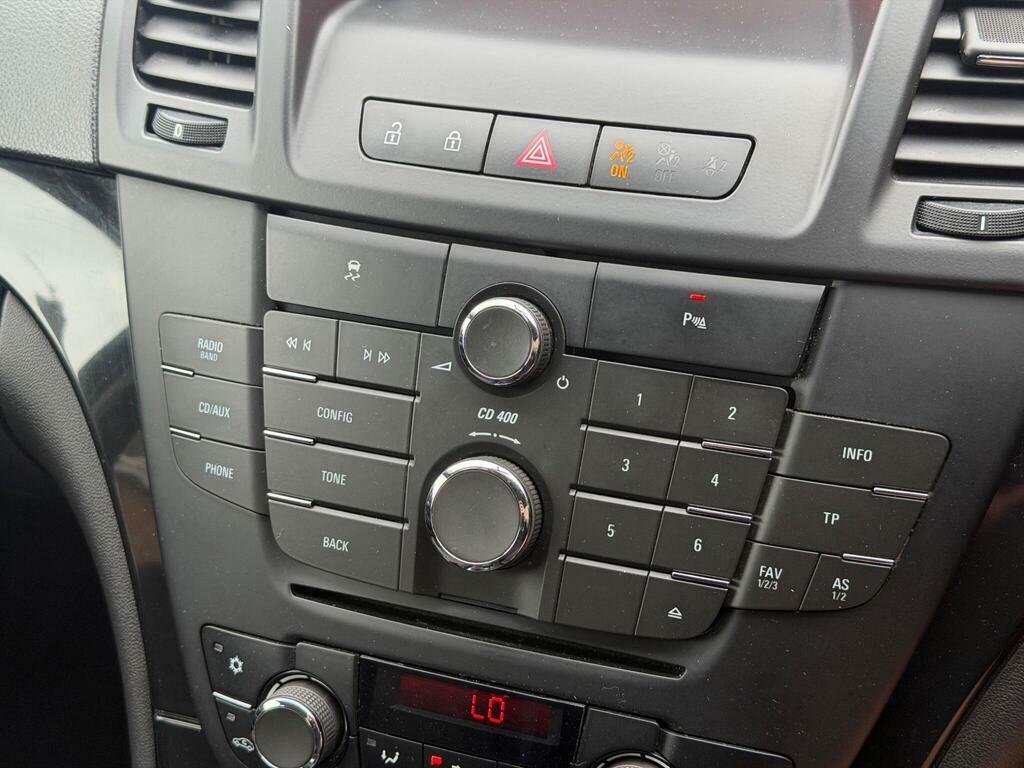 Vauxhall Insignia 2.0 Sri Cdti 158 Bhp Silver #17