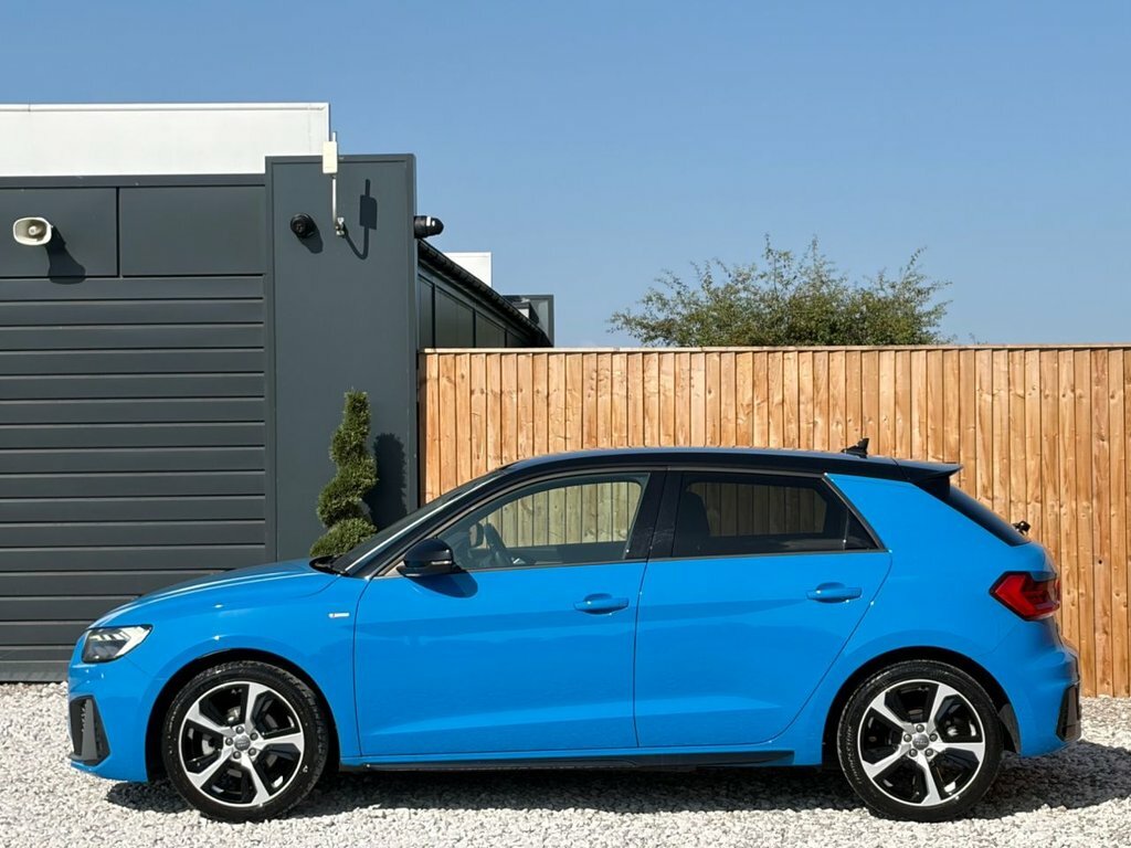 Audi A1 1L S Line Blue #4