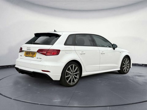 Audi A3 1.0 A3 Sportback White #5