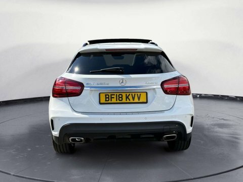 Mercedes-Benz GLA Class 2.1 Gla 220 White #4