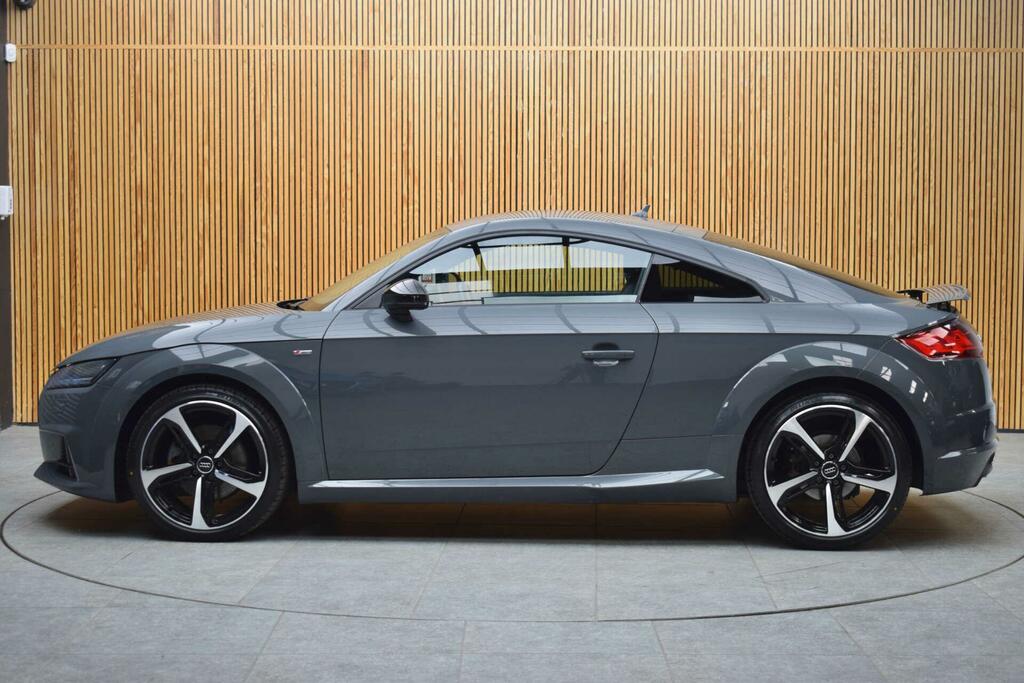 Audi TT Black Edition Grey #5