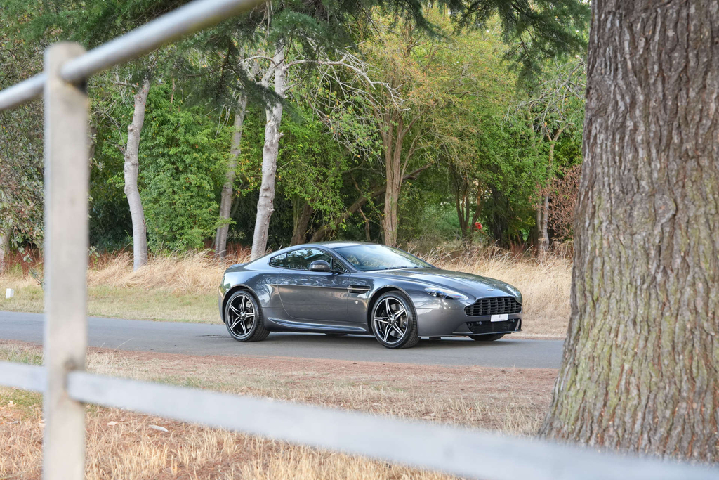 Aston Martin Vantage Silver #50