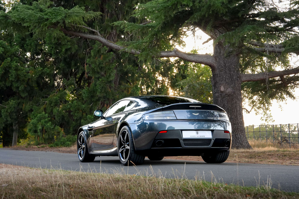 Aston Martin Vantage Coupe Silver #2
