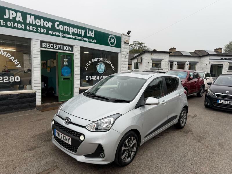 Hyundai I10 1.2-premium-se-hatchback-5dr-petrol-manual-euro-6- Grey