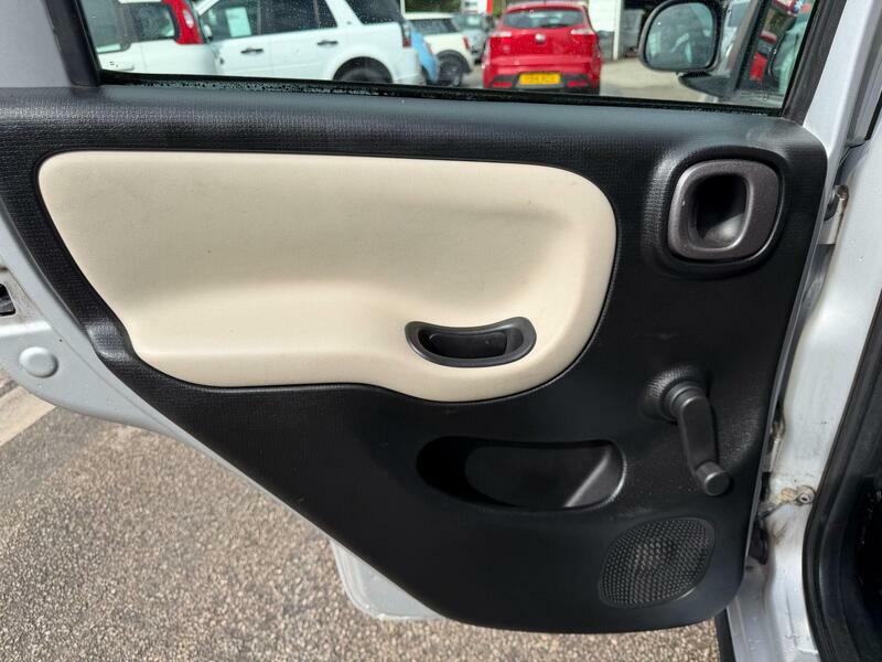 Fiat Panda Hatchback Green #21