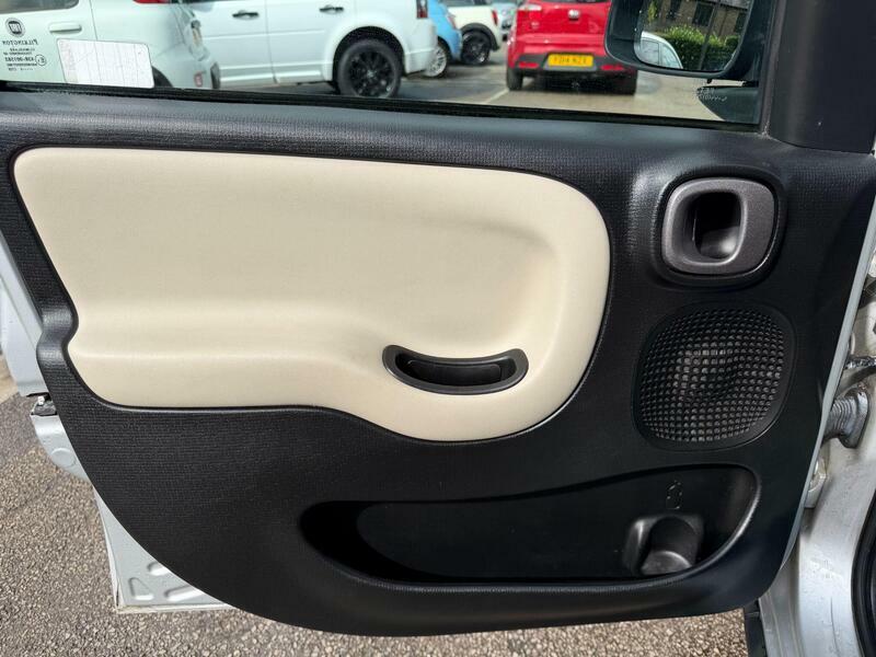 Fiat Panda Hatchback Green #18