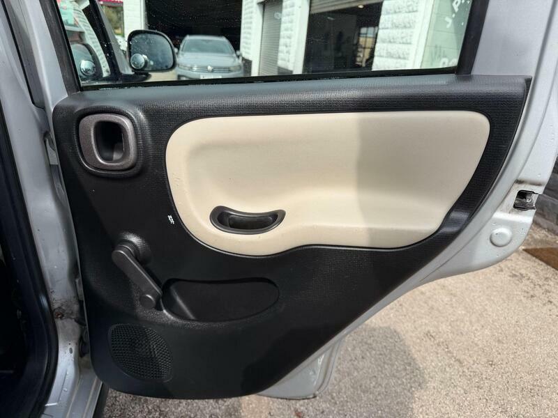 Fiat Panda Hatchback Green #19