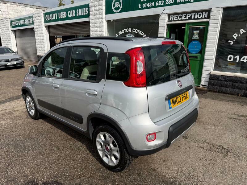 Fiat Panda 0.9-twinair-4x4-hatchback-5dr-petrol-manual-euro-5 Silver #3