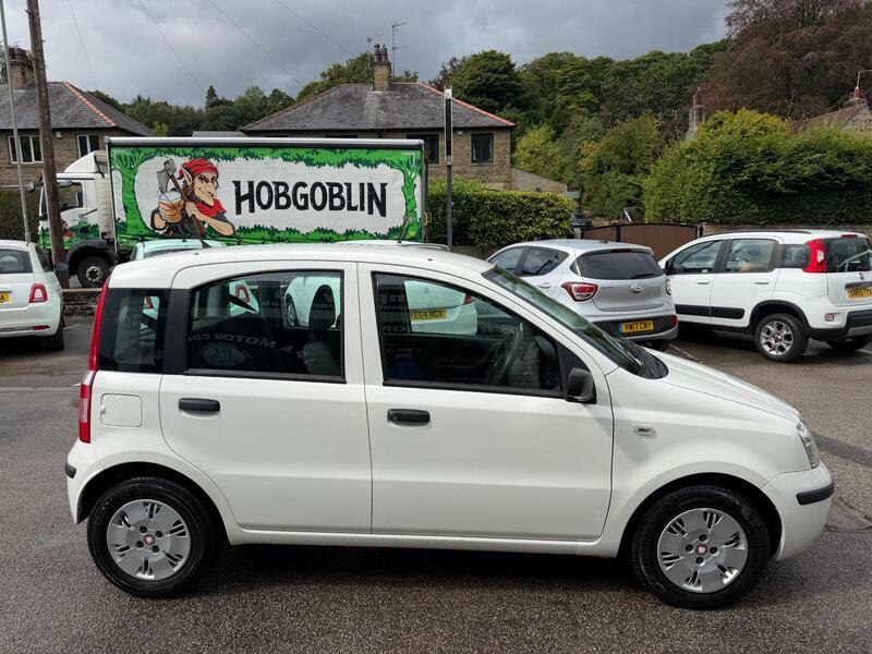 Fiat Panda 1.1-eco-active-hatchback-5dr-petrol-manual-119-g White #6