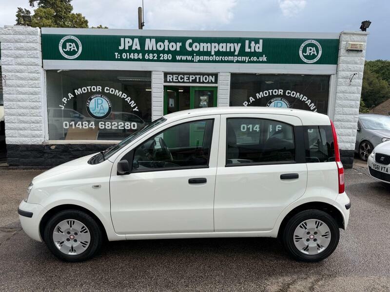 Fiat Panda 1.1-eco-active-hatchback-5dr-petrol-manual-119-g White #2