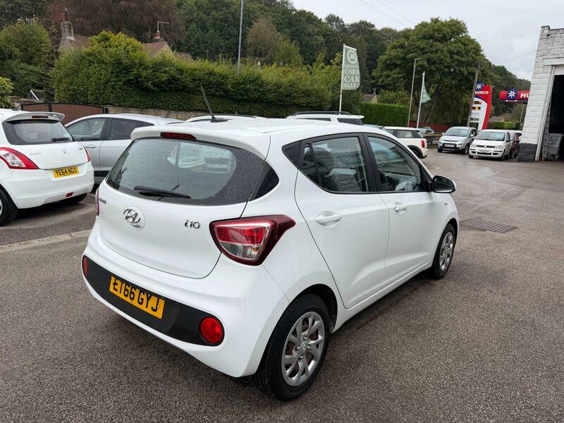 Hyundai I10 1.2-se-hatchback-5dr-petrol-manual-euro-6-87-ps White #5