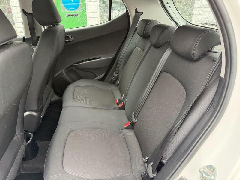 Hyundai I10 Hatchback  #19