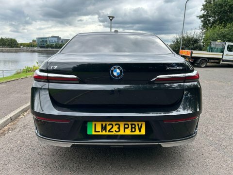 BMW i7 Excellence Pro Black #9