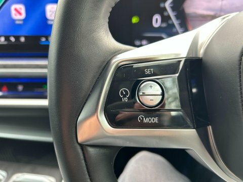 BMW i7 Excellence Pro Black #24