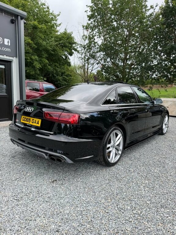 Audi S6 Saloon 4L Null Red #2