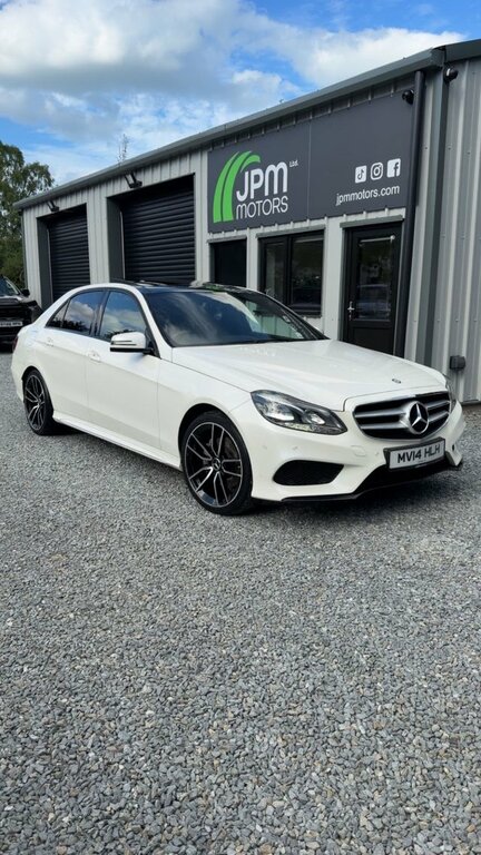 Mercedes-Benz E Class 2014 2.1 E220 Cdi Amg Sport Saloon G-tr White
