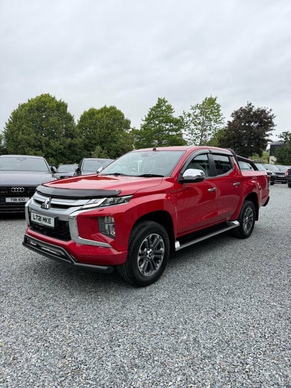 Mitsubishi L200 2021 2.2 Di-d Dc Barbarian X Pickup Double Cab LT21MKE Red #3