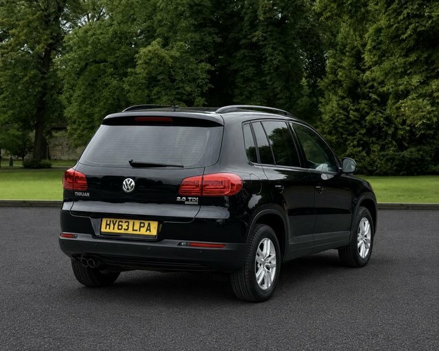 Volkswagen Tiguan 2013 2.0 Tdi Bluemotion Tech S Suv Manu Black #5