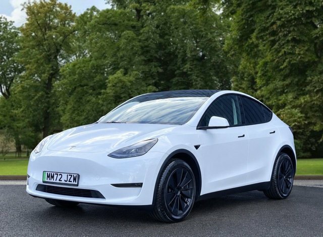 Tesla Model Y 2022 Dual Motor Long Range Suv MM72JZW White #2
