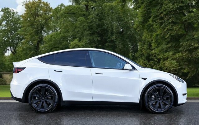 Tesla Model Y 2022 Dual Motor Long Range Suv MM72JZW White #4