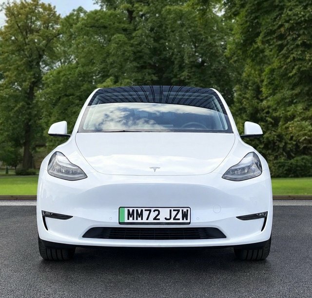 Tesla Model Y 2022 Dual Motor Long Range Suv MM72JZW White #3