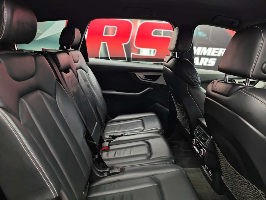 Audi Q7 Sq7 Tdi Quattro Black #14