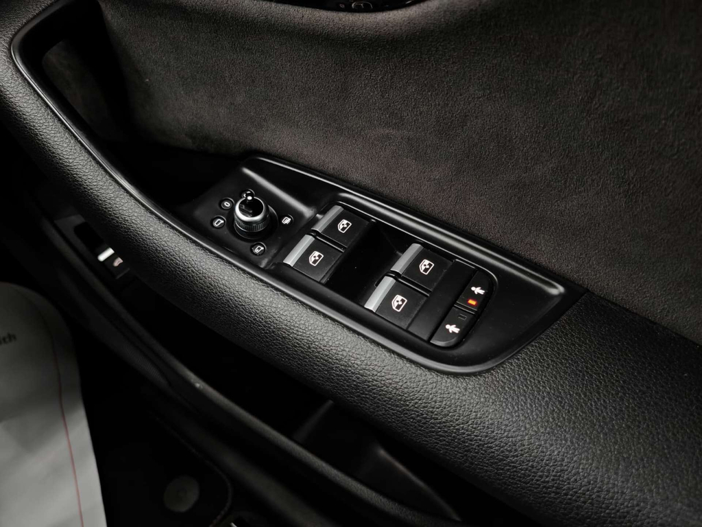 Audi Q7 Sq7 Tdi Quattro Black #42