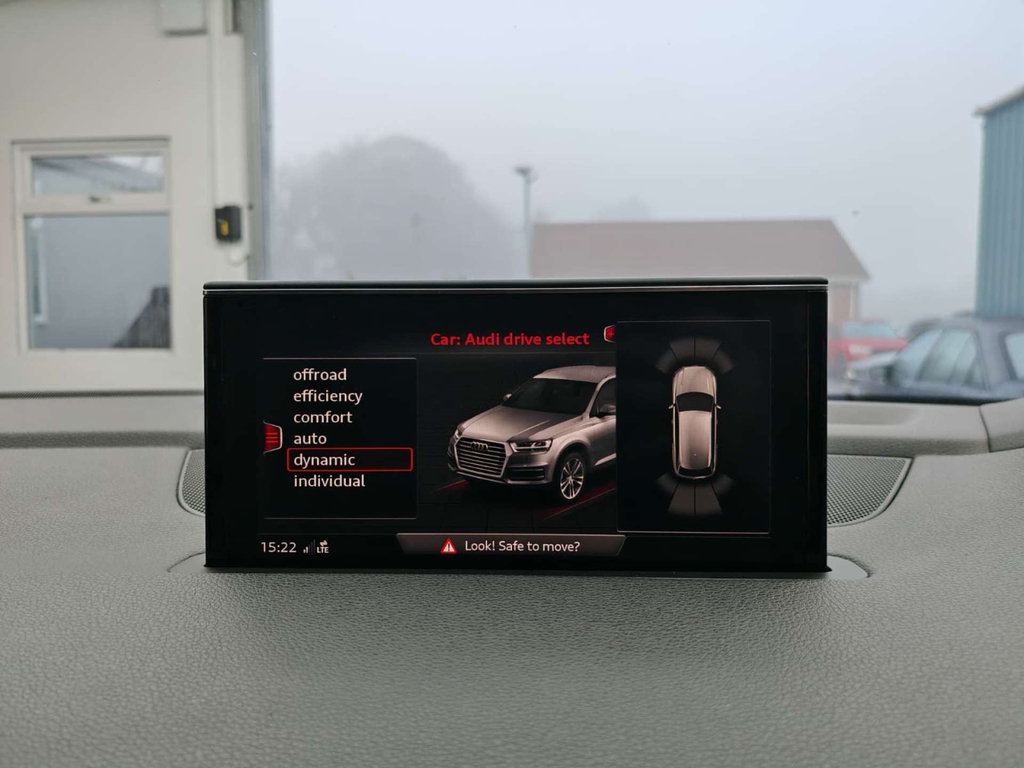Audi Q7 Sq7 Tdi Quattro Black #37