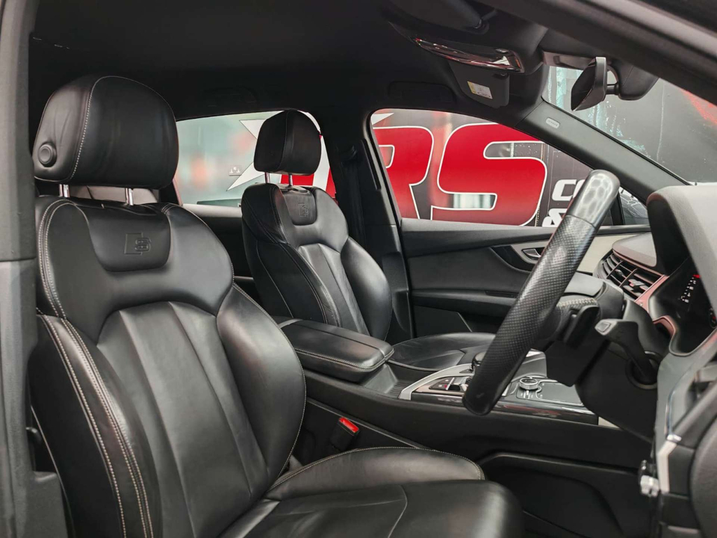 Audi Q7 Sq7 Tdi Quattro Black #10