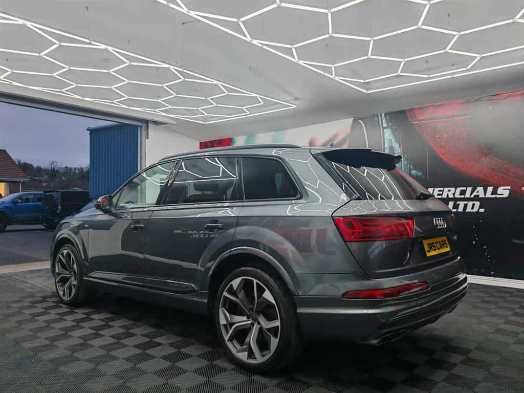 Audi Q7 S Line Tdi Quattro 4Wd Grey #4