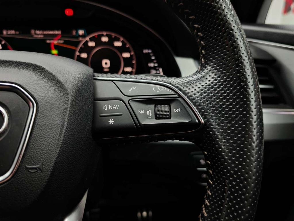 Audi Q7 Sq7 Tdi Quattro Black #27