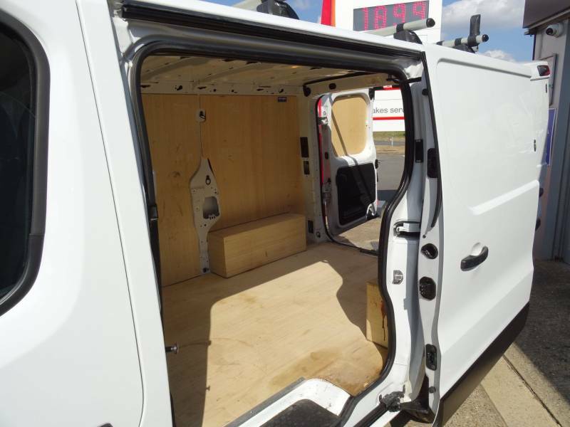 Nissan Primastar Panel Van Grey #24