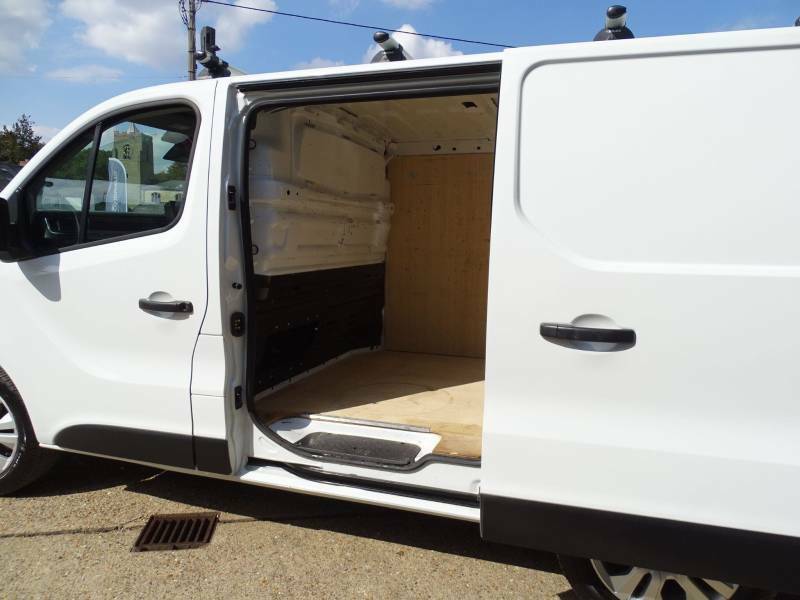 Nissan Primastar Panel Van Grey #30