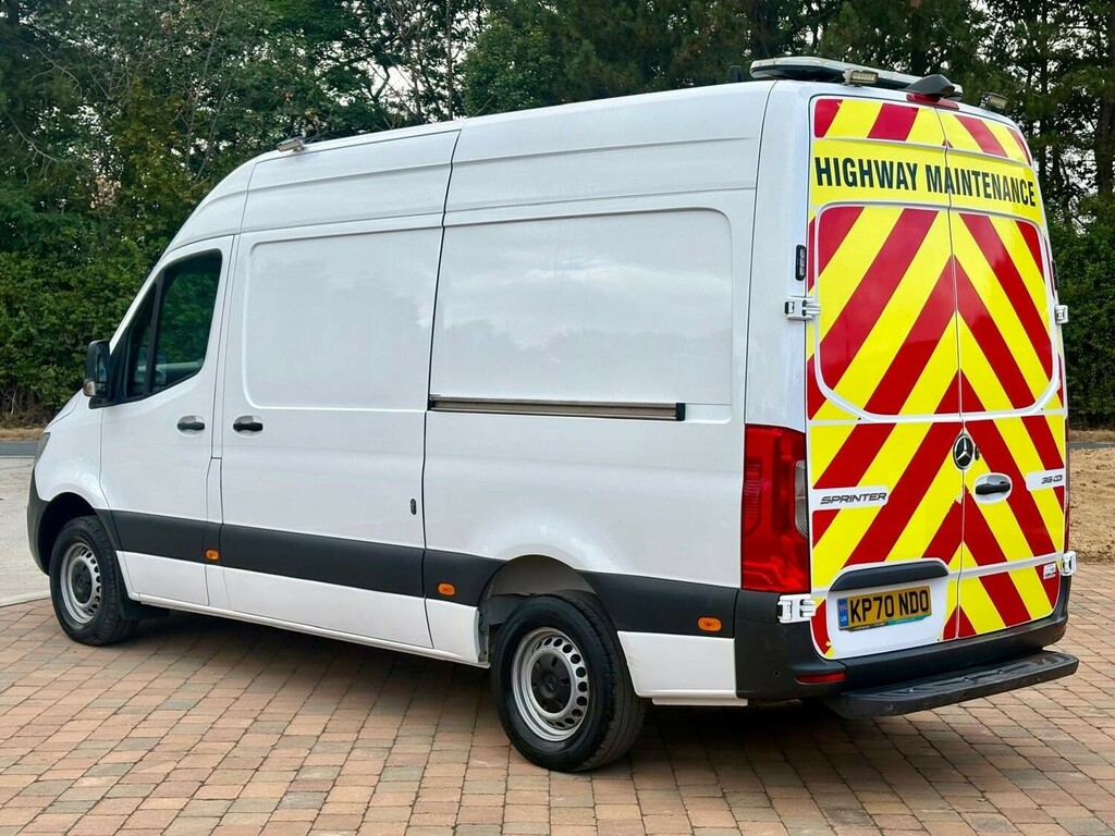 Mercedes-Benz Sprinter Diesel #4