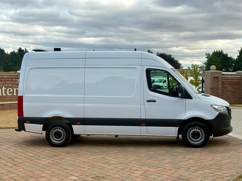 Mercedes-Benz Sprinter Diesel #6